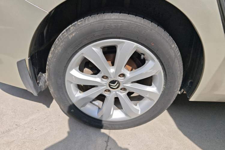 Used Citroen C4 Sega 2016 1.6L Manual Comfort Model Right Rear Wheel Hub