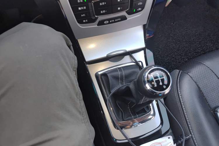 Used BYD Surui 2014 1.5L Manual Luxury Model