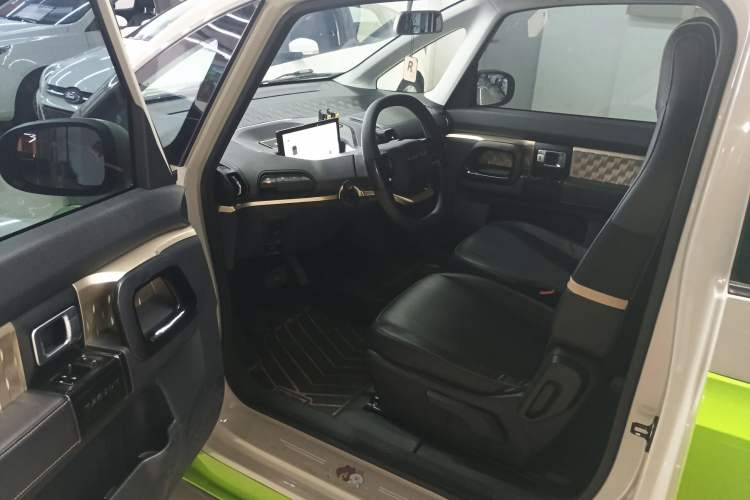 Used Baojun KiWi EV 2021 Artist Model Ternary Lithium
