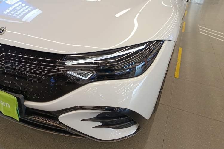 Used Mercedes-Benz EQE 2022 350 First Edition Special Version