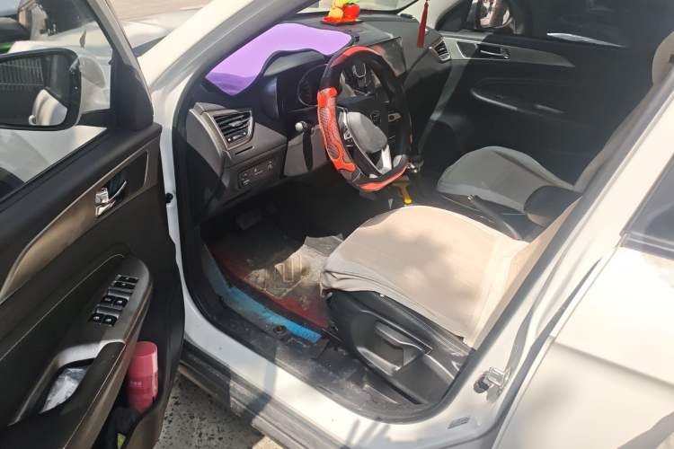 Used CHANGAN OSHAN COS5 2021 1.6L CVT Luxury Model Driver Seat