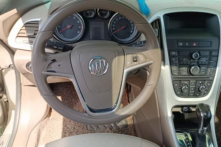 Used Buick GT 2010 GT 1.6L Automatic Fashion Edition
