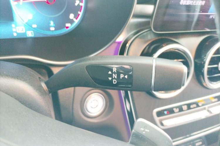 Used Mercedes-Benz C-Class 2021 C 200 L Fashion Edition Sport Version Gear Lever