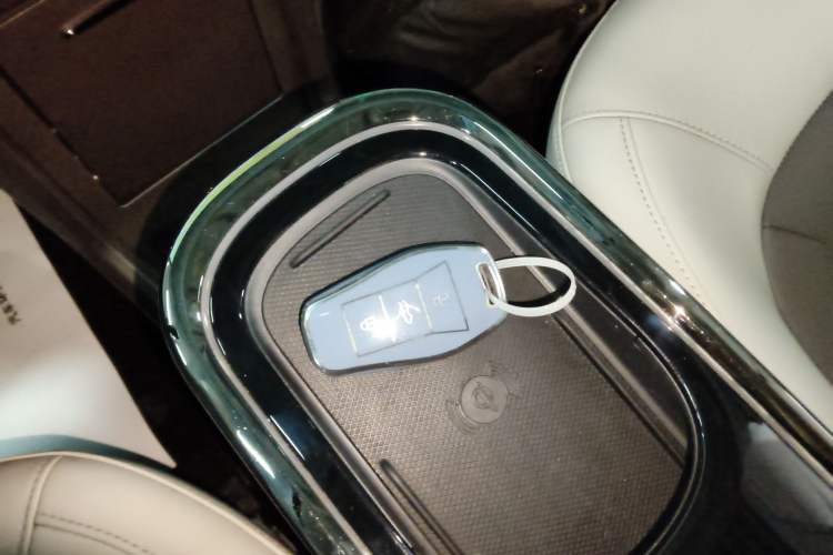 Used JAC Yiwei 3 2023 505km Pro
