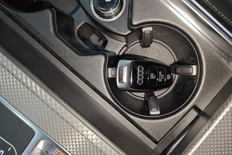 Used Audi A6L 2023 40 TFSI Luxury Dynamic Model
