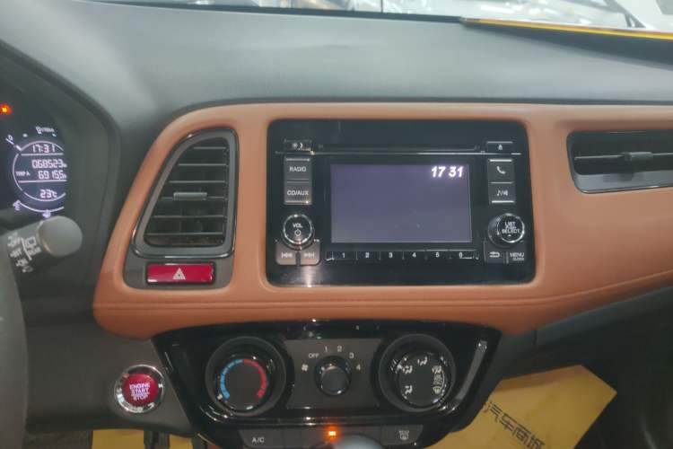 Used Honda Vezel 2016 1.8L CVT Front-Wheel Drive Pioneer Edition
