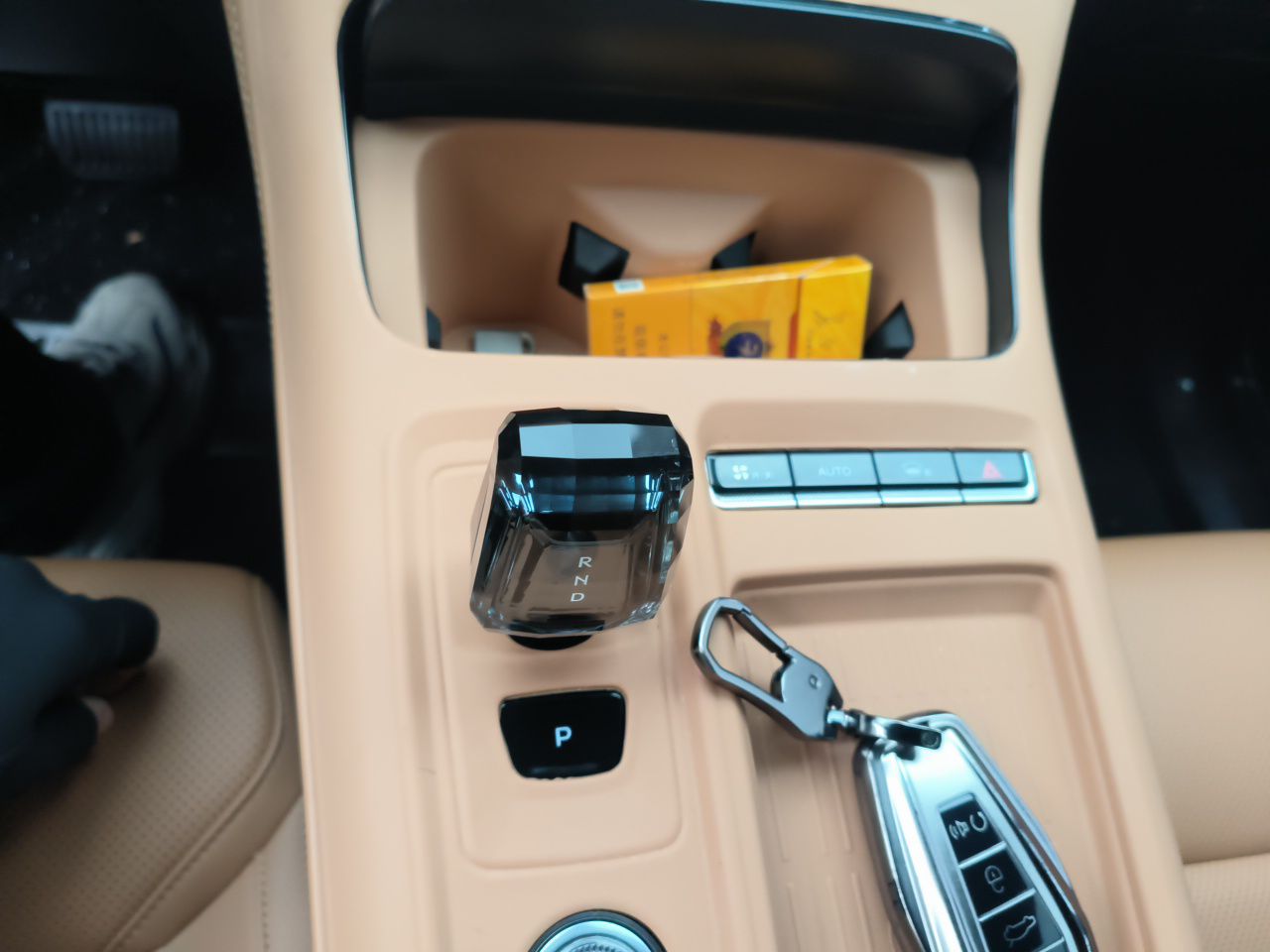 Geely Auto FX11 2025 4th Generation 1.5TD DCT - Shanhe — снимка 14