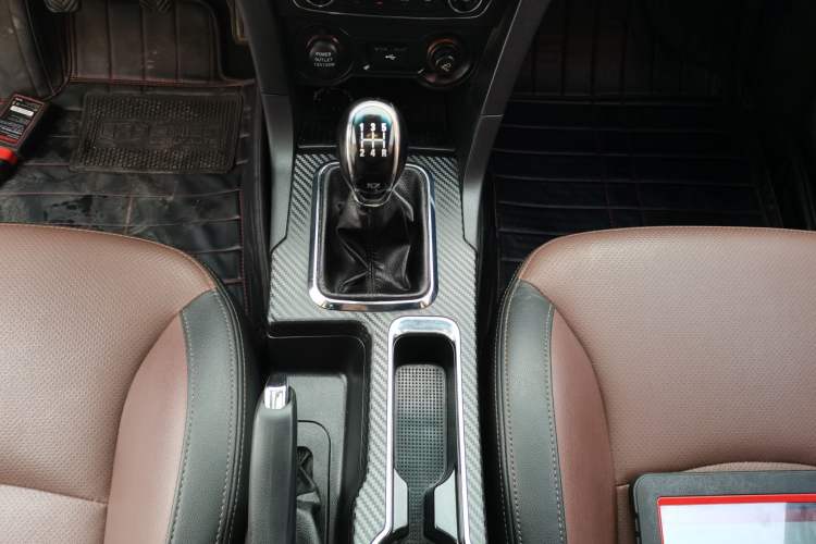 Used Geely Auto Vision 2017 1.5L Manual Happiness Edition Gear Lever