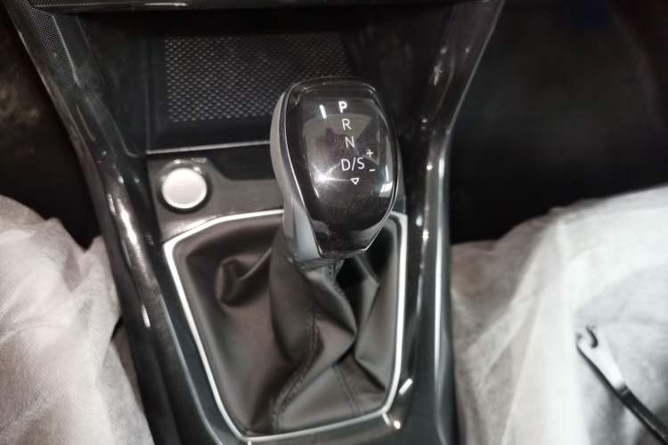 Used Volkswagen Tharu 2026 Model Xinrui 1.5L Ruiyi Edition