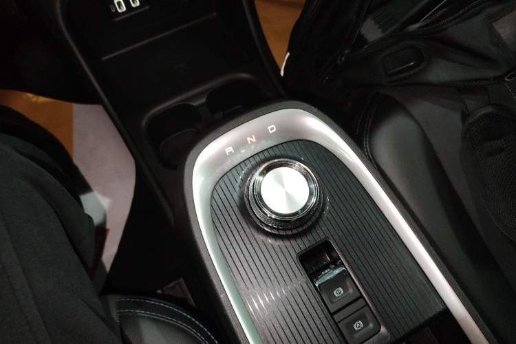 Used ORA Good Cat 2021 400km Standard Range Athena Edition Lithium Iron Phosphate Gear Lever