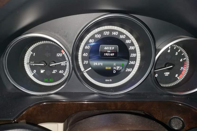 Used Mercedes-Benz E-Class 2014 E 260 L Luxury Model