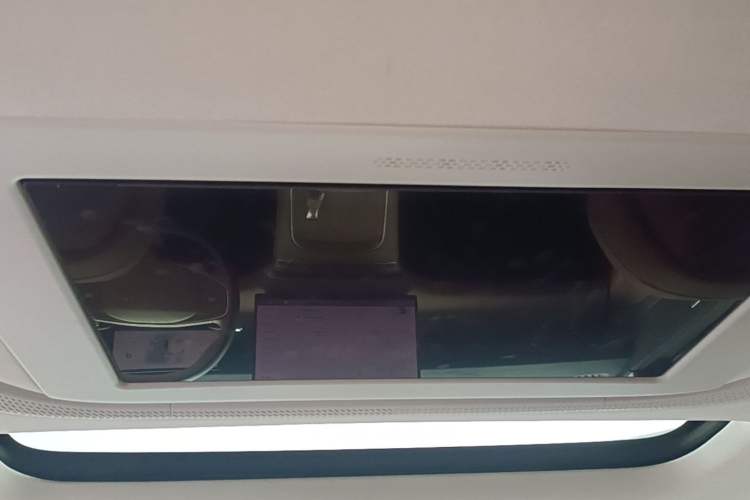 Used XPeng X9 2024 702 Ultra-Long Range Max