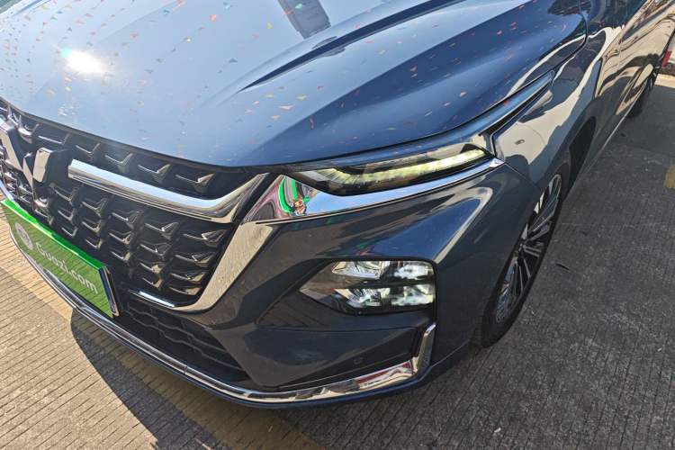 Used Wuling Victory 2023 2.0L DHT Luxury Edition Left Front Headlight