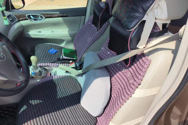 Used Nissan Sylphy 2012 1.6 XL Manual Luxury Edition Left Front Seat