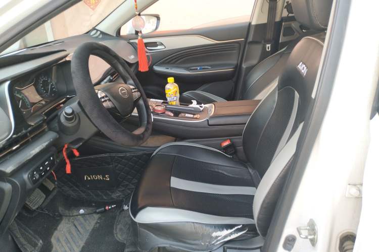 Used AION S 2023 Meizu 580 Lithium Iron Phosphate Left Front Seat