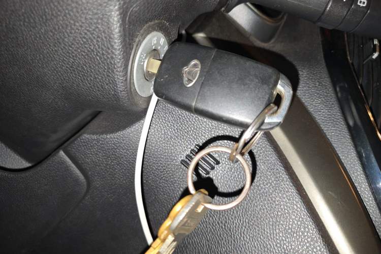 Used CHANGAN OSHAN CX70 2016 1.6L Manual Luxury Model