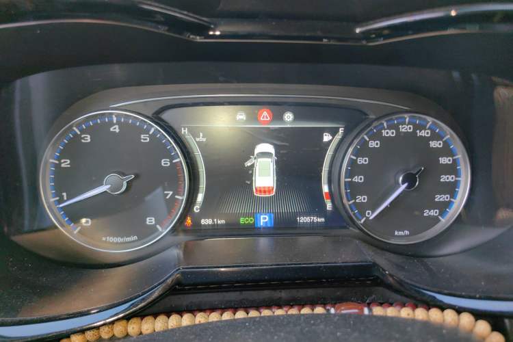 Used GAC Trumpchi GS7 2017 320T Two-Wheel-Drive Luxury Model