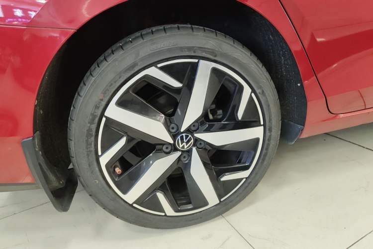 Used Volkswagen Lamando 2023 Lavida L 280TSI DSG Cool & Spicy Edition Exterior 5