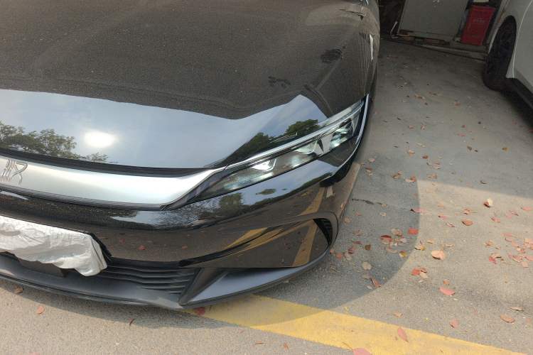 Used BYD Han 2023 EV Champion Edition 605KM Front-Drive Premium Model
