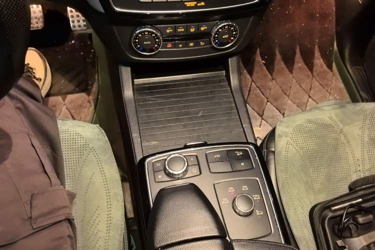 Used Mercedes-Benz GLE AMG 2017 AMG GLE 43 4MATIC Gear Lever