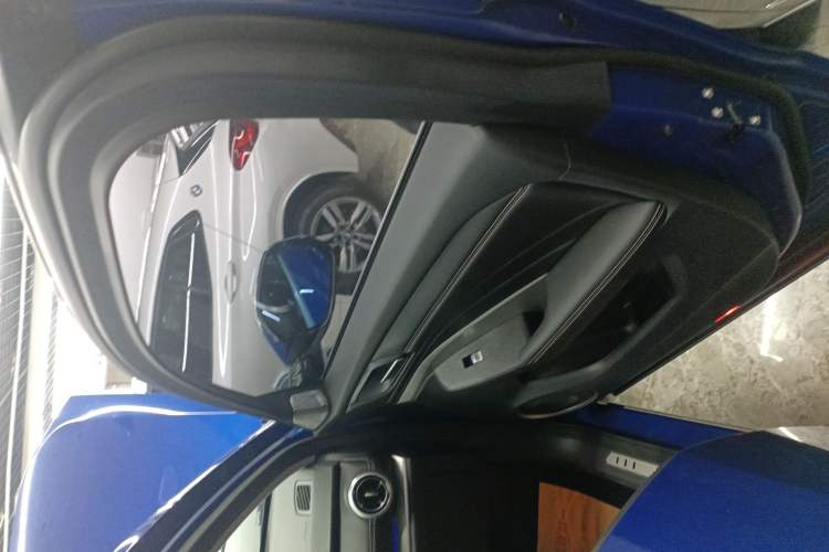 Used Wey VV6 2018 2.0T Two-Wheel Drive Flagship Version China V Standard