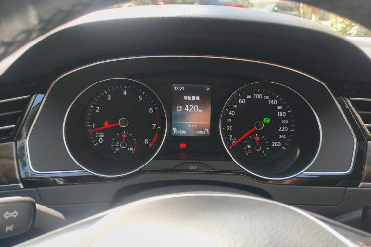 Used Volkswagen Magotan 2017 330TSI DSG Luxury Model
