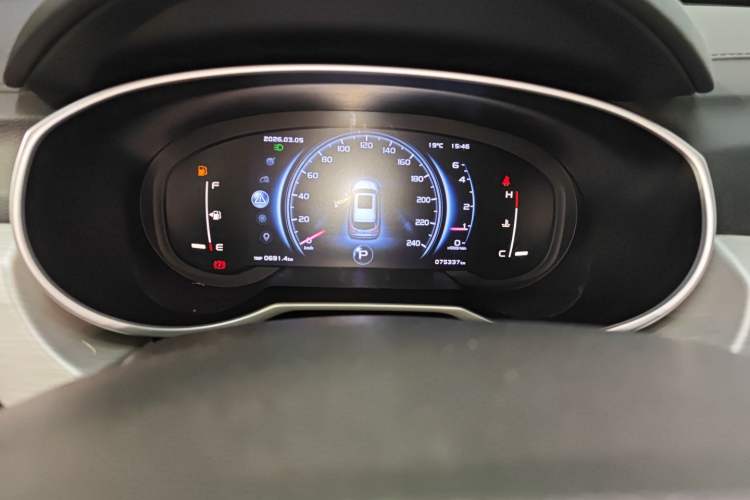 Used Geely Auto Emgrand X7 Sport 2018 1.8TD Automatic Two-Wheel Drive Smart Connect 4G Internet Edition