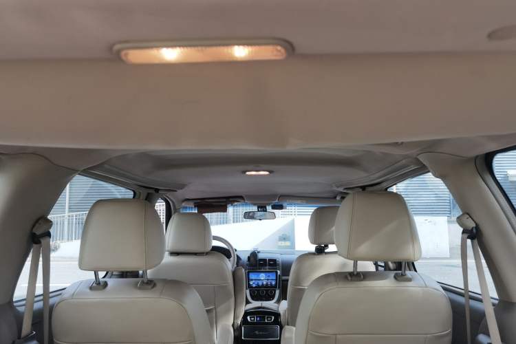 Used Buick GL8 2013 2.4L Comfort Edition Headliner