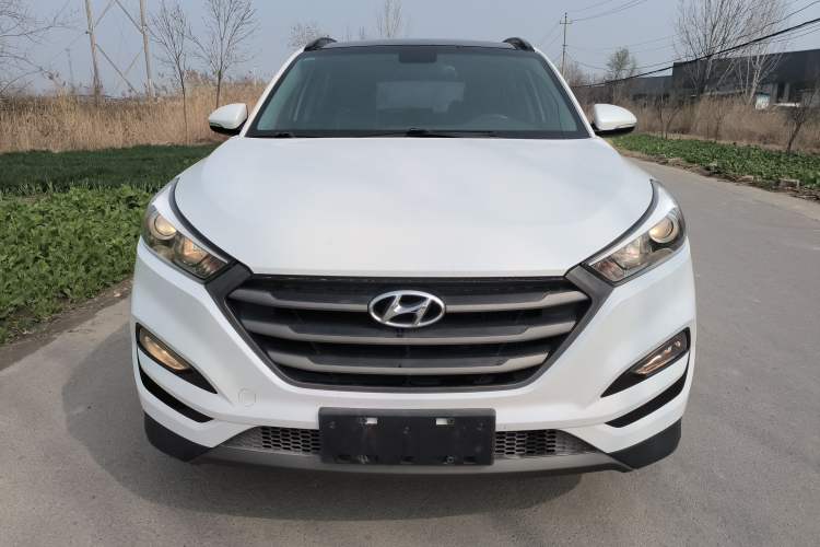 Used Hyundai Tucson 2015 1.6T Dual-Clutch Two-Wheel-Drive Leading Model
