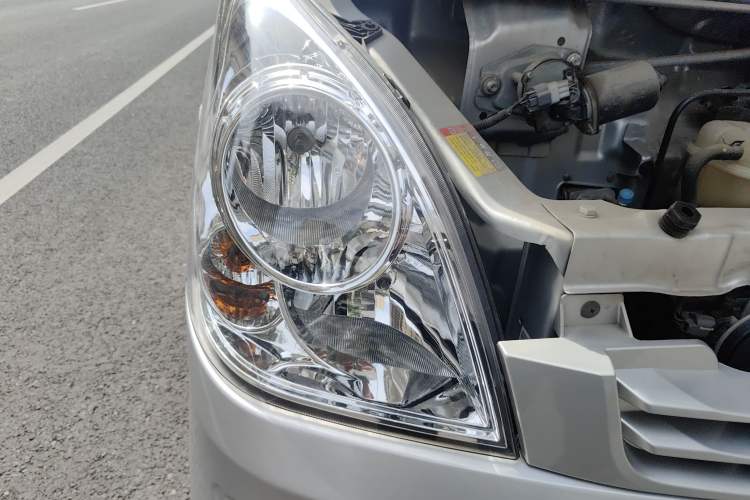 Used Wuling Rongguang S 2023 1.5L Basic Enclosed-Window Vehicle 2 Seats