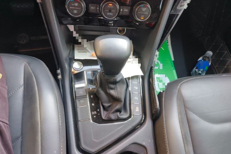 Used Volkswagen Tiguan L 2020 330TSI Automatic Two-Wheel Drive Smart Luxury Edition China VI Standard