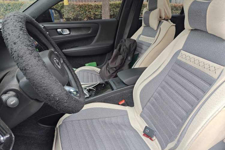 Used Volvo C40 2022 Long-Range Version