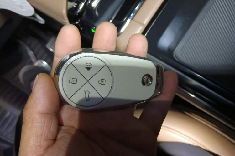 Used Nio ES8 2020 415 km Range 6-Seater Version Vehicle Key