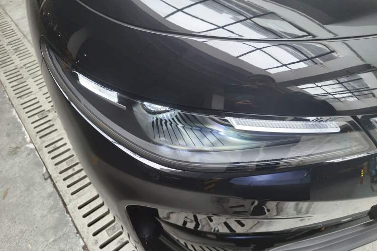 Used Leapmotor C16 2026 All-Electric 630 LiDAR Zhizun Edition 6 Seats