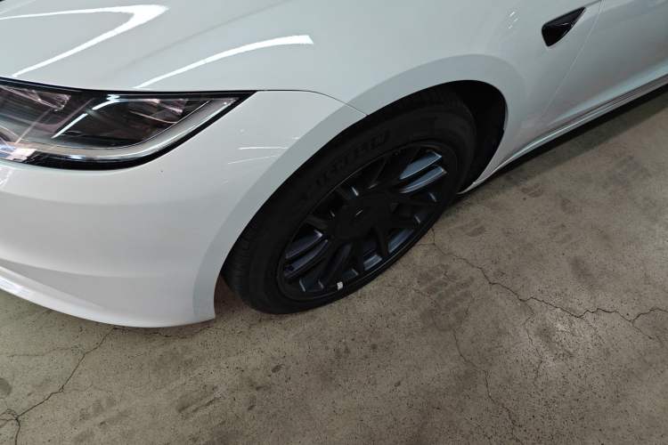 Used Tesla Model 3 2023 Long-Range All-Wheel-Drive Version