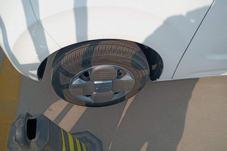 Used Geely Galaxy Panda 2023 Panda Mini 200km Endurance Bear
