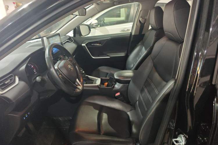 Used Toyota RAV4 2020 2.0L CVT Two-Wheel Drive Fashion PLUS Edition