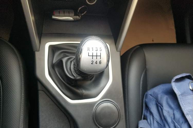 Used Great Wall Poer 2021 2.0T Commercial Version Manual Diesel Two-Wheel Drive Elite Long-Box GW4D20M
