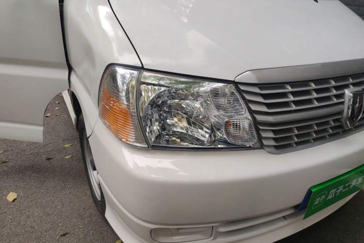 Used Jinbei Express 2017 2.0L Standard Version V19
