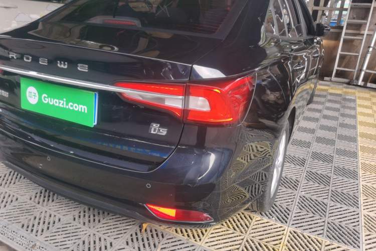 Used Roewe i5 2019 1.5L Automatic 4G Connected Langyue Edition
