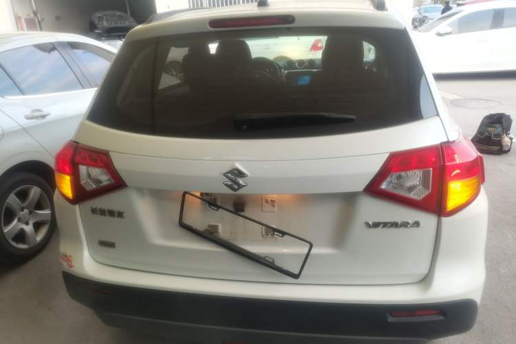 Used Suzuki Vitara 2016 1.6L Manual Two-Wheel Drive Entry-Level Trim
