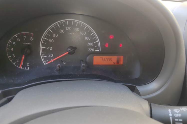 Used Nissan Sunny 2014 1.5XE Manual Comfort Edition