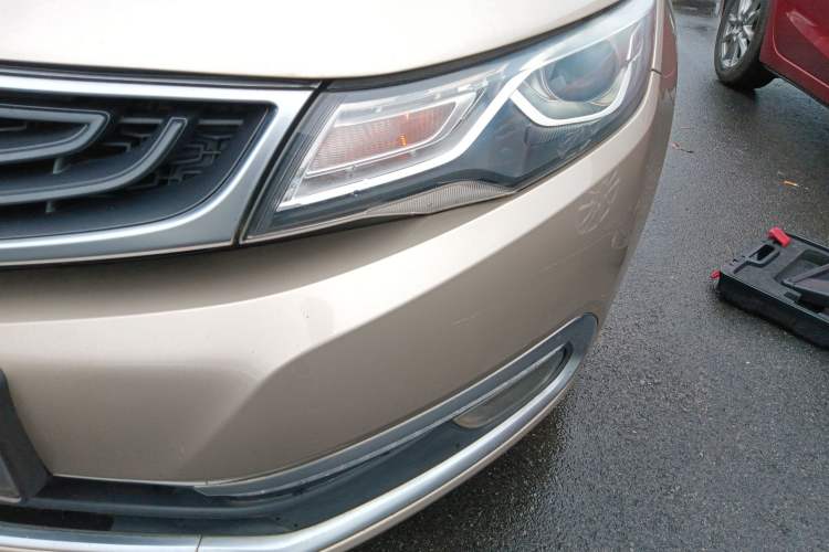 Used Geely Auto Emgrand GL 2017 1.3T Manual Elite Model Left Front Headlight