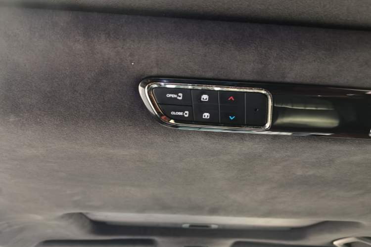 Used GAC Trumpchi M8 2023 Zongshi Series 400T Ultimate Edition Headliner