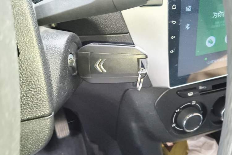 Used Citroen Elysee 2018 Revised Version 1.6L Manual Fashion Edition Vehicle Key