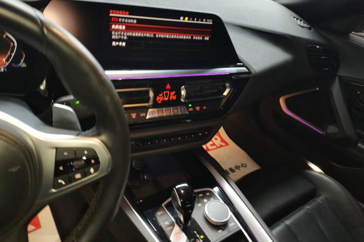 Used BMW Z4 2022 sDrive 25i M Sport Package Audio And AC Panel