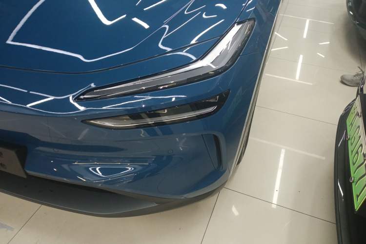 Used ONVO L60 2024 60 kWh Rear-Drive Version