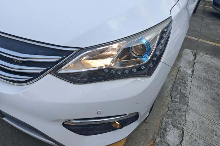 Used BYD Song 2018 1.5TID Automatic Smart Connect Prestige Model
