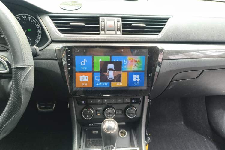 Used Skoda Superb 2016 TSI330 DSG Smart Drive Edition
