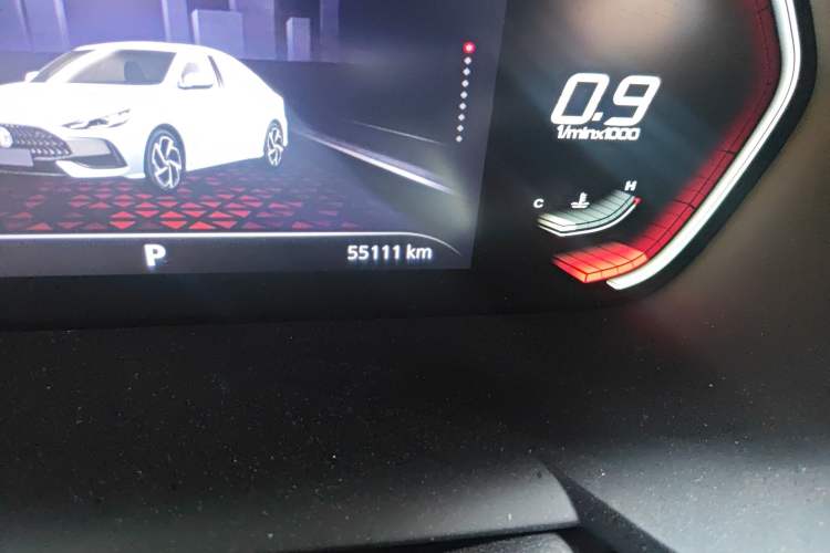 Used MG 5 2021 180 DVVT CVT Youth Luxury Edition
